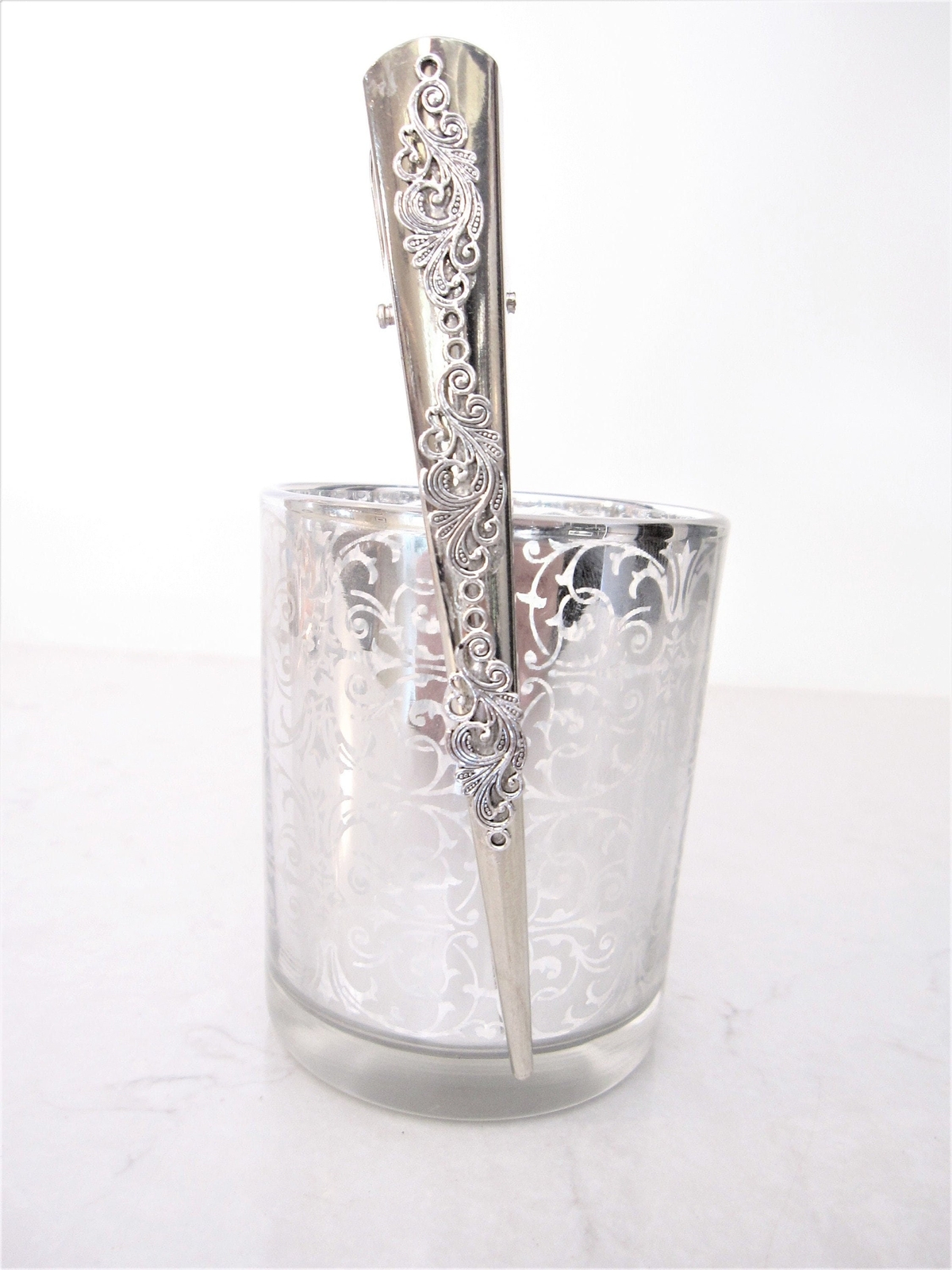 Silver tone metal filigree alligator hair claw clip clamp