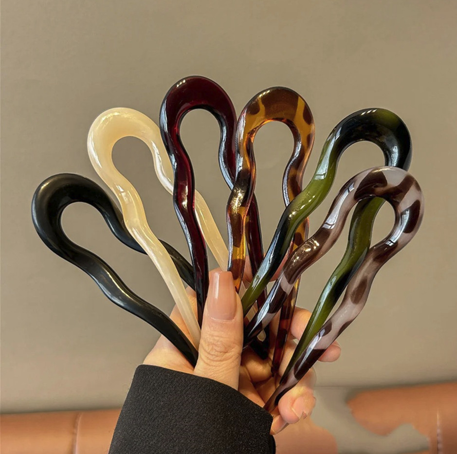 U-Shaped Hair Fork Tortoiseshell Acrylic Hair Stick Clip – NEW