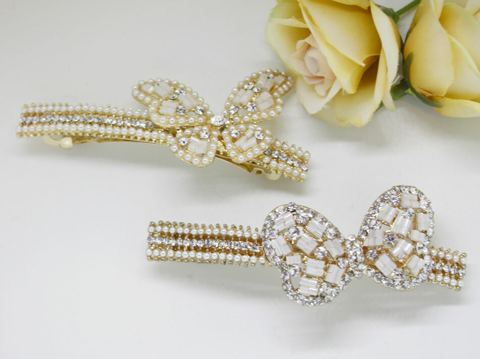 Hot USA seller beautiful Gold tone butterfly crystal hair clip barrette 1212