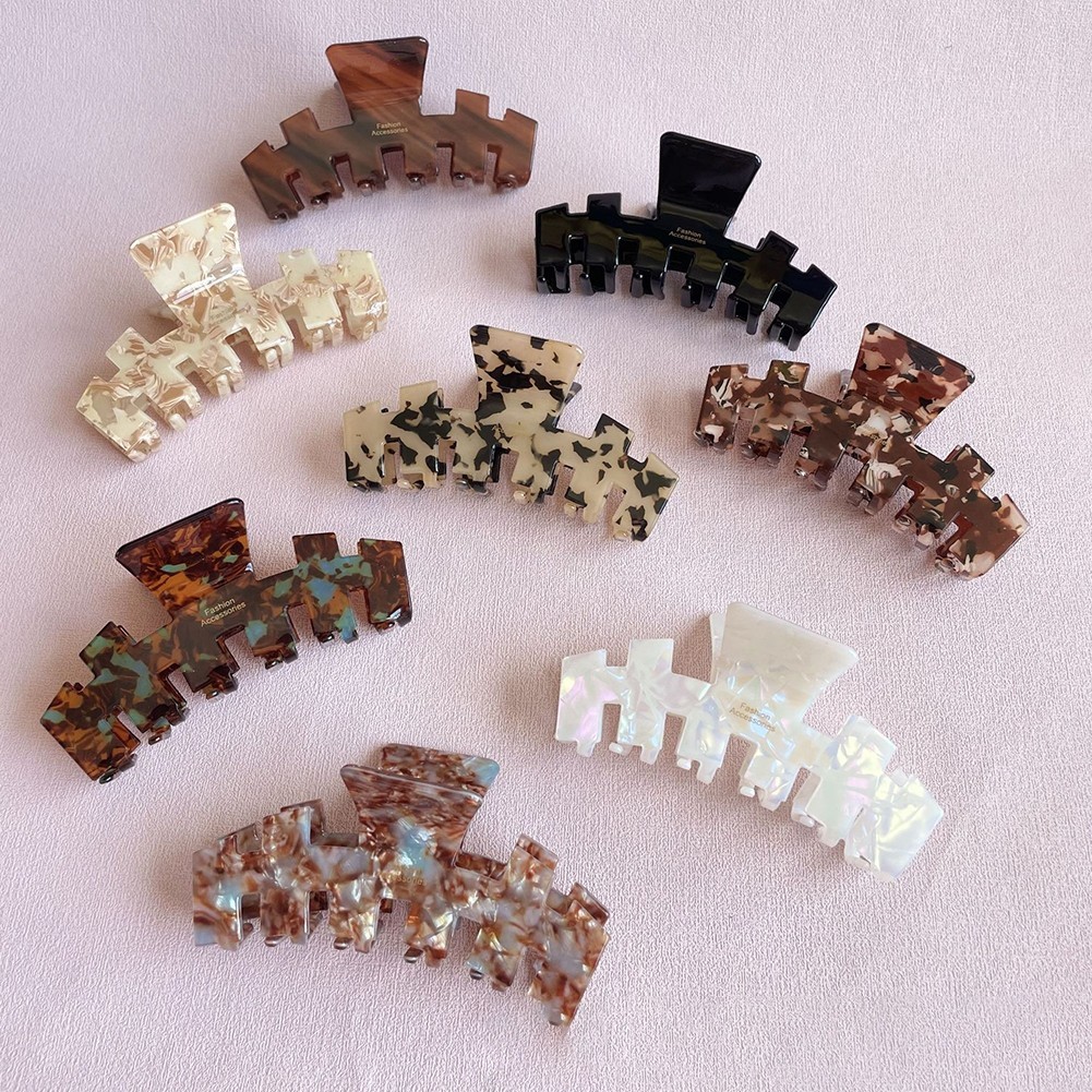 Charming and Stylish Temperament Hair Clip Perfect Addition to Any Look
