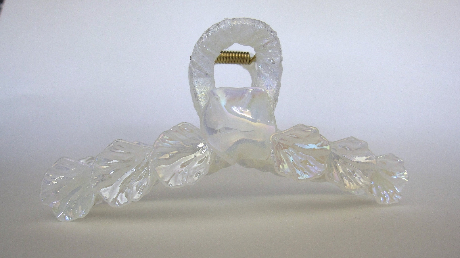 Large or medium pearly white iridescent shell design hair claw clip