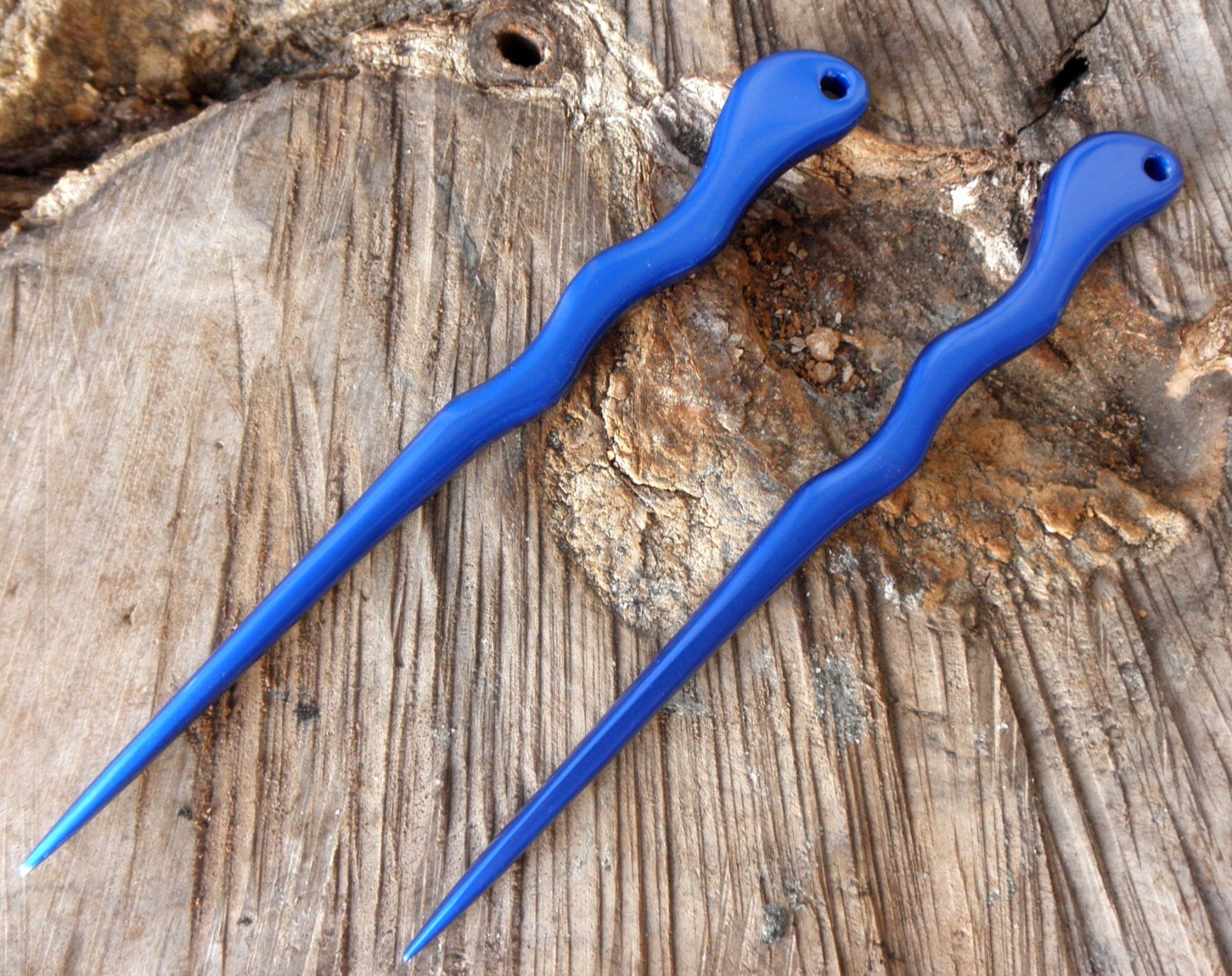 2 JWL Aluminum 6″ Blue Spiral Hair Stick Fork Pin Unbreakable Waterproof