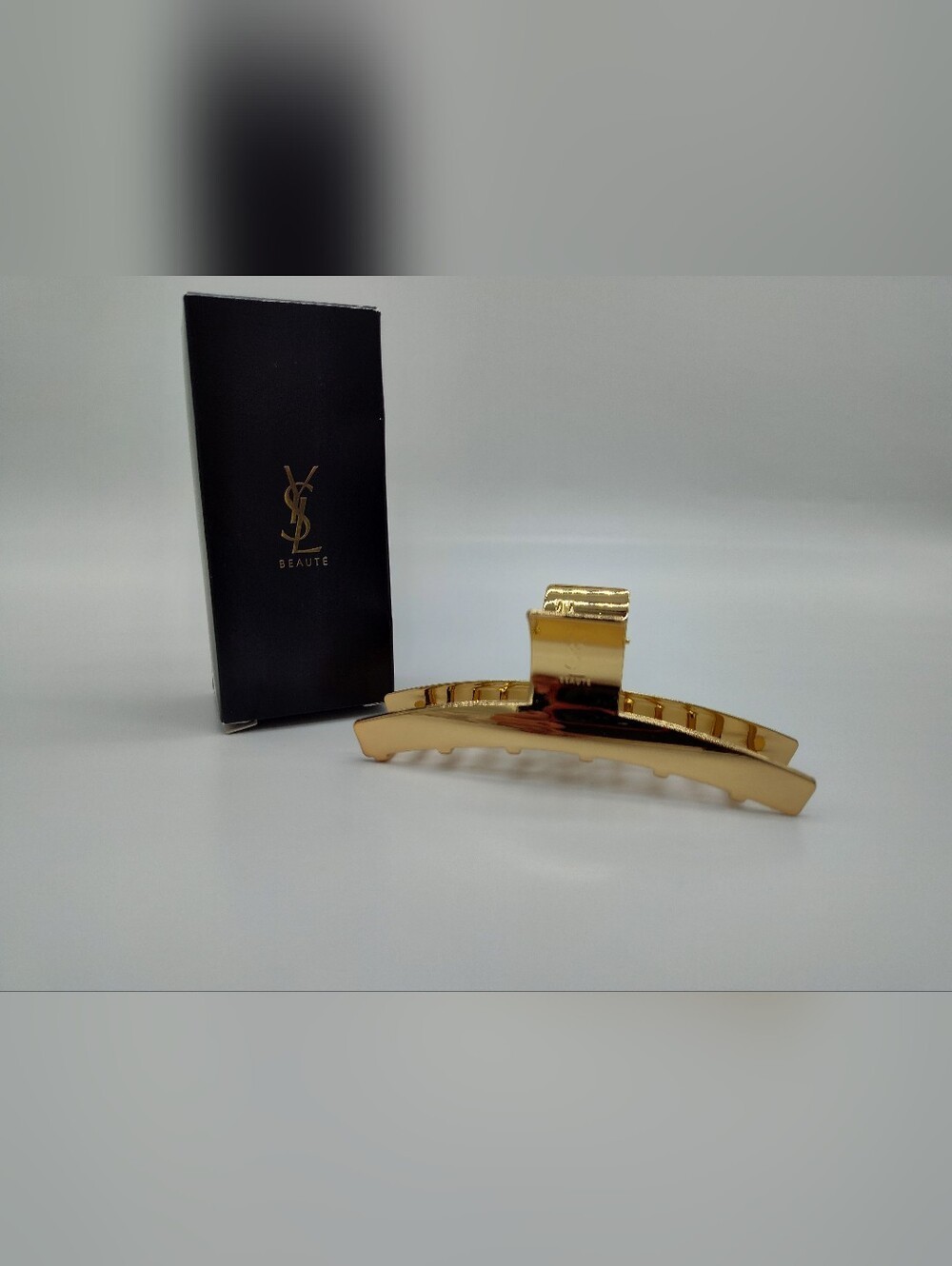 YSL Beauté Gold Hair Claw Clip Oversized Luxe Minimalist Beauty VIP Gift NIB NWT