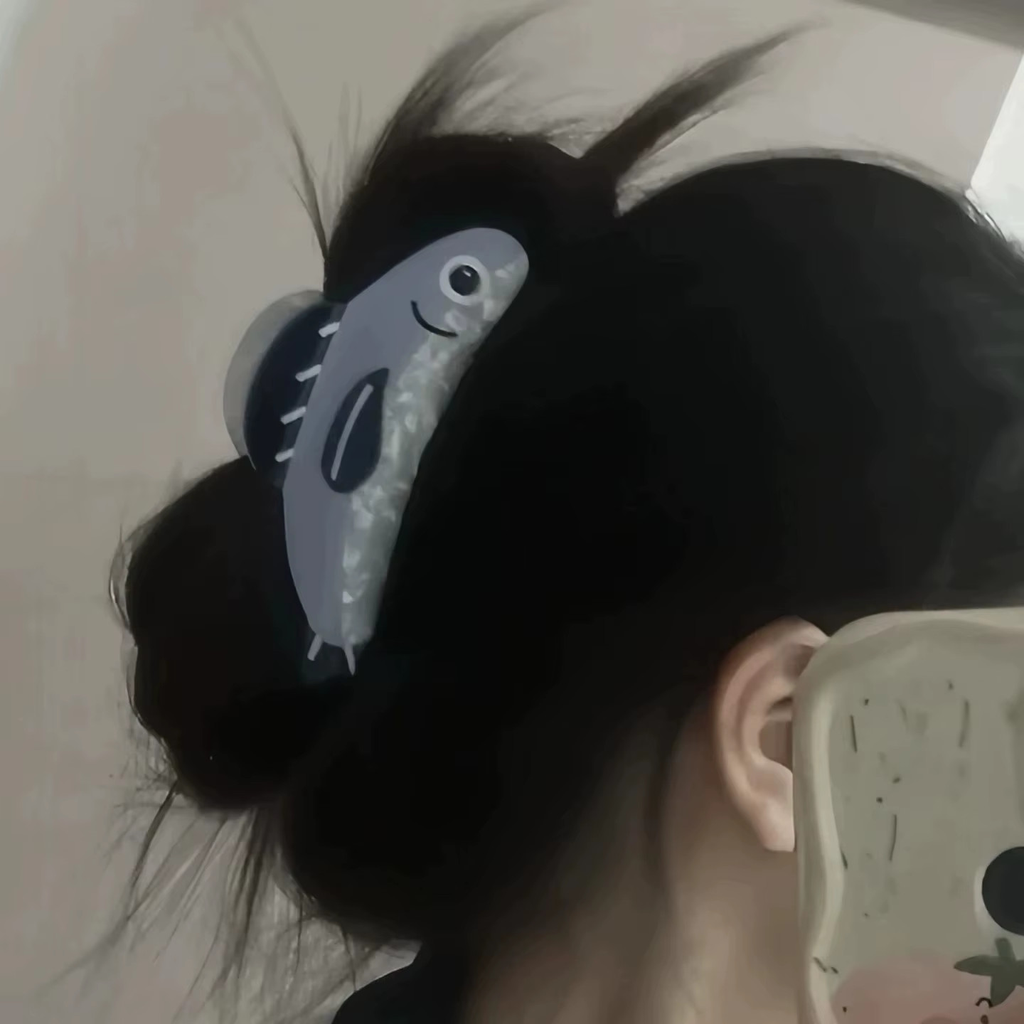 1Pcs Creative Ocean Sardine Hair Clip Cute Shark Texture Ponytail Holder Female