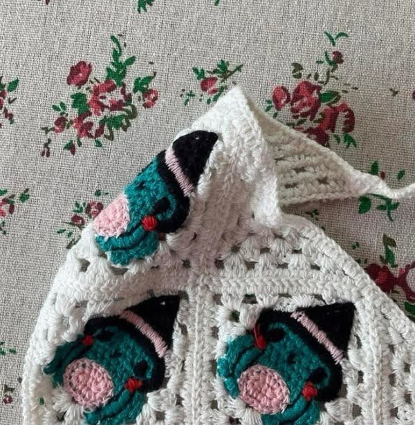 women white and green hair accessories