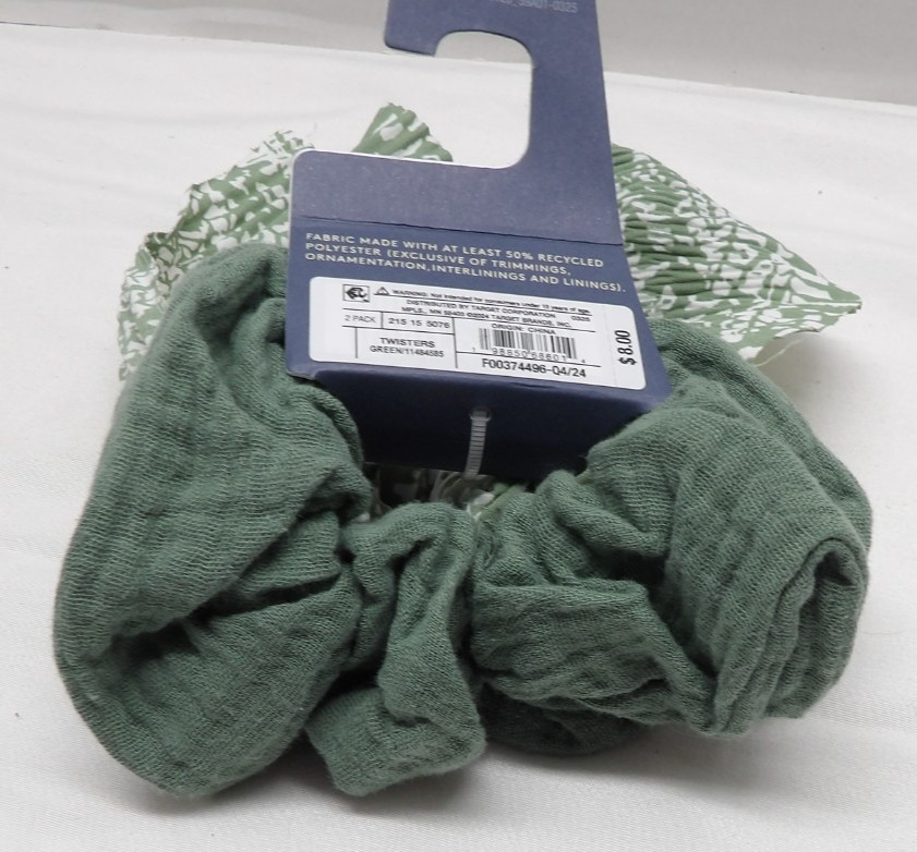 Universal Thread Twisters Set of 2 Green Hair Ties (1) Chiffon Bow (1) Woven NEW
