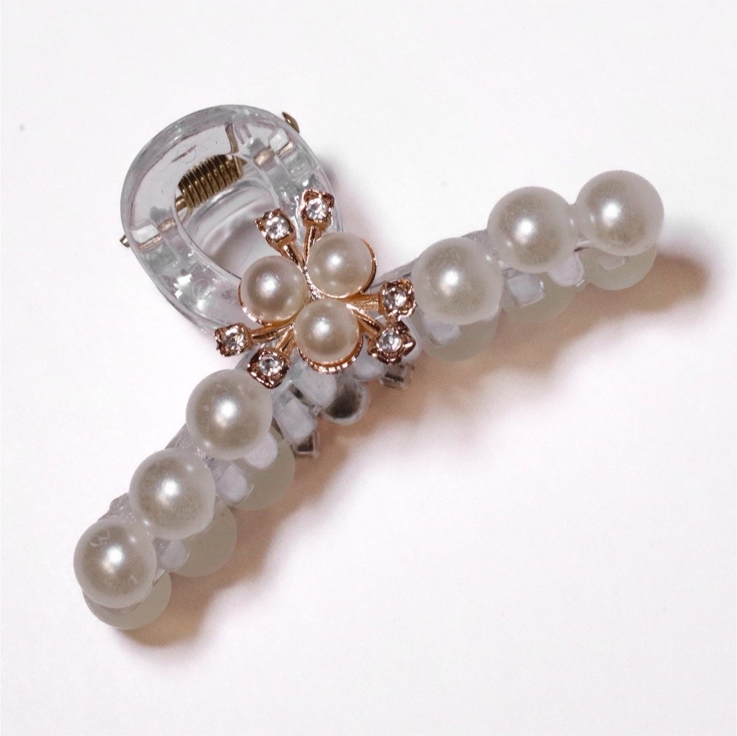 Sophisticated Clip Bubbles