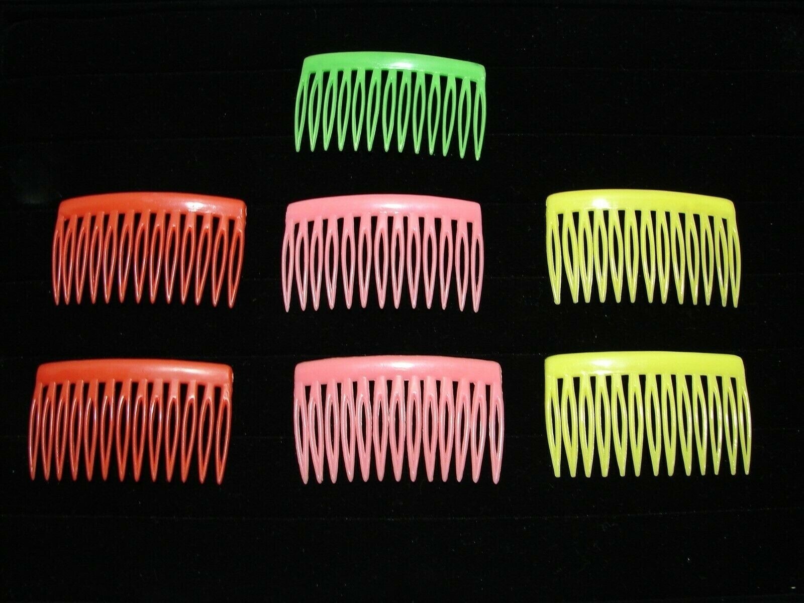 Vintage LOT of 7 Plastic Side Hair Combs Made in Hong Kong