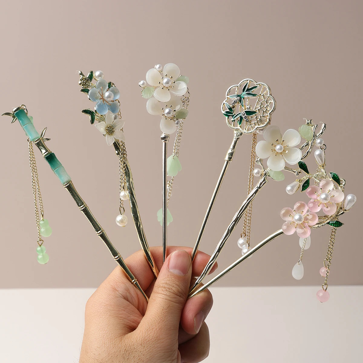 Hanfu Headwear Hairpin, Chinese Style Coiled Hair Step Swaying Tass