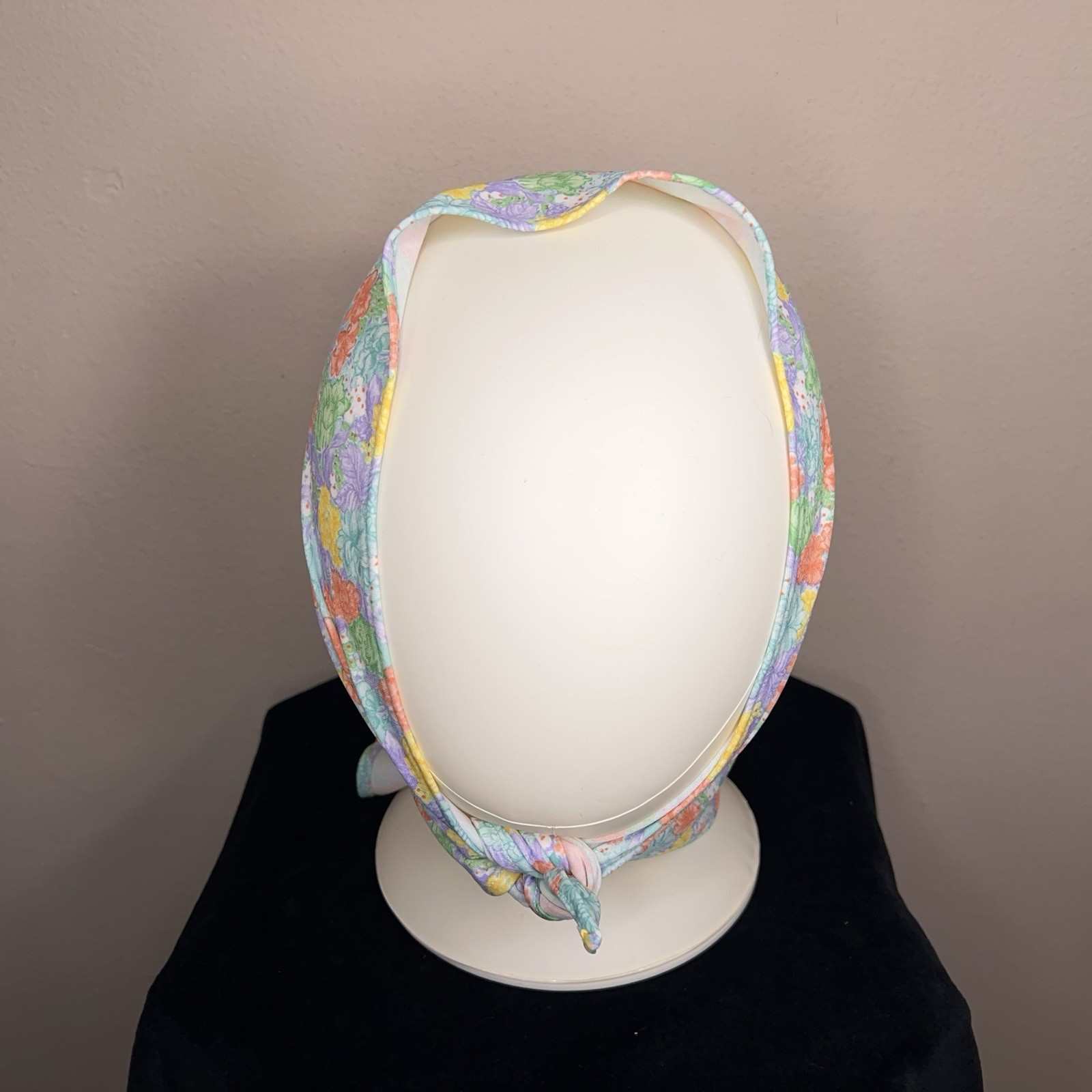 Vintage Pastel Floral Headscarf Stretch 60s Era Triangle Style Retro Pinup