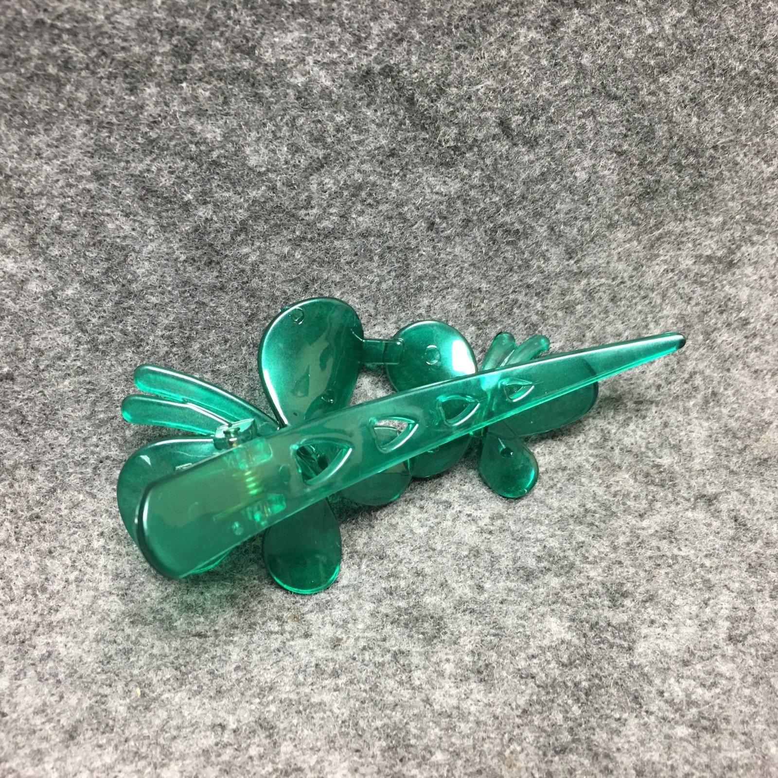 (12) FB Fashion Acrylic 4.25″ Gator Style Hair Clips Flowers 4 Assorted Colors