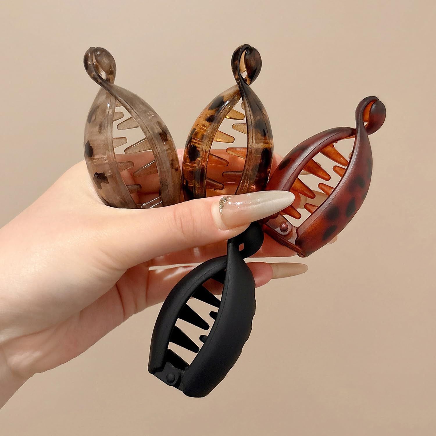 Small Banana Hair Clips for Women 4Pcs Matte Vintage Hair Claw Clips Fashion Cut