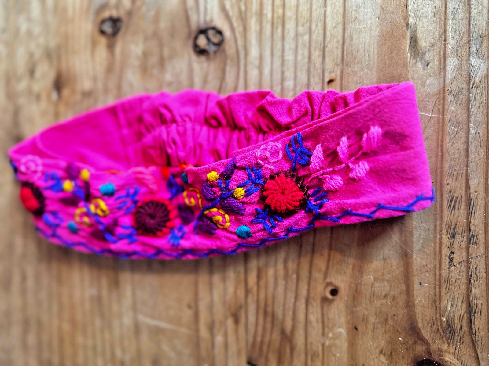 NWT Handmade Cotton Headband Elastic Embroidered Multicolor Flowers