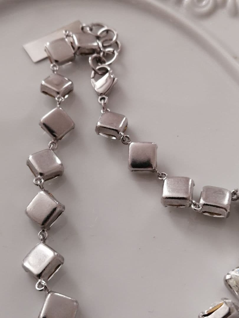 THIERRY MUGLER Silver Vintage Necklace Crystal Diamond Cut Design Pre-Owned