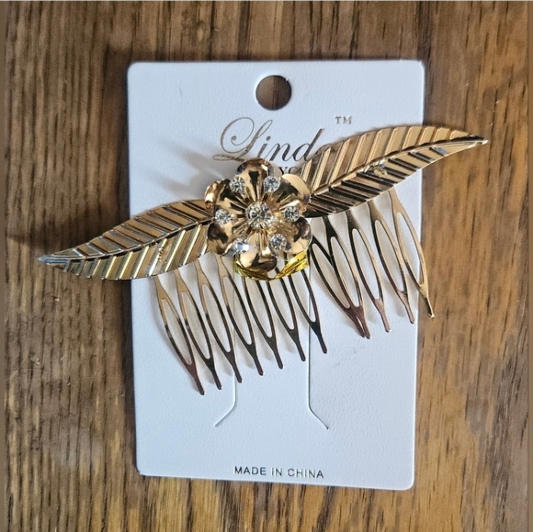 Elegant Gold Hair Comb with Rhinestone & Floral Design BNIB