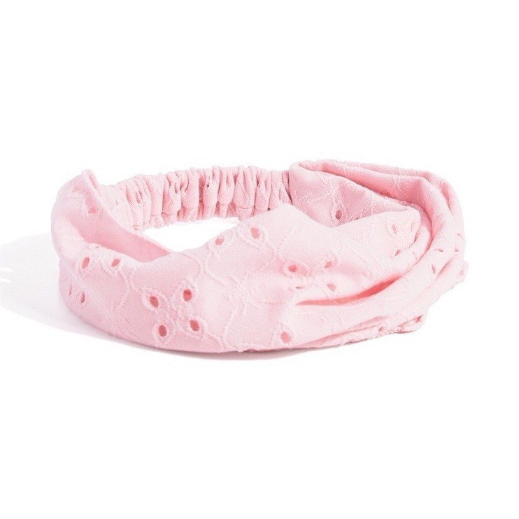 Paparazzi Eyelet Elegance – Pink