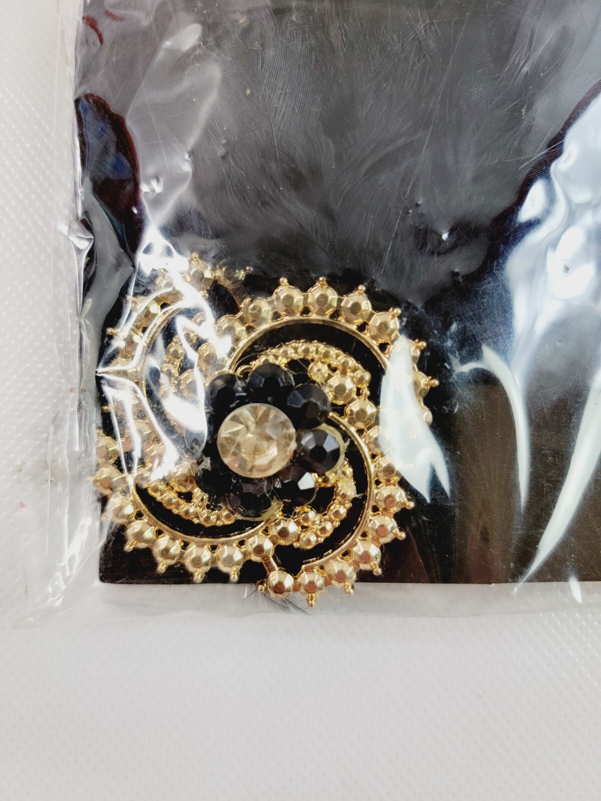 Suit Yourself Roaring 20s Flapper Black Feather Gold Hair Clip Pin Costume Piece