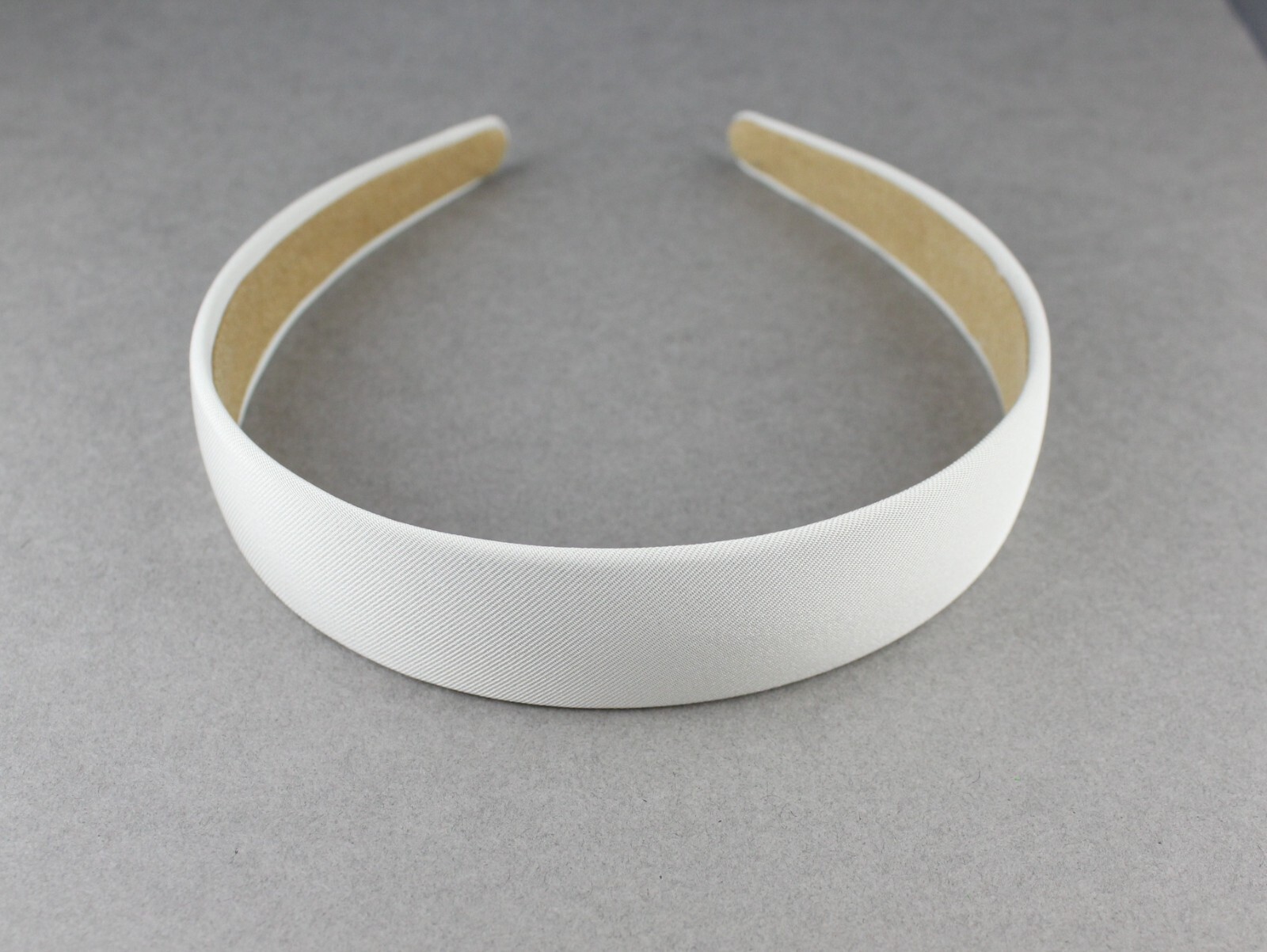 Off White headband textured fabric covered hair band 1″ wide classic accessory
