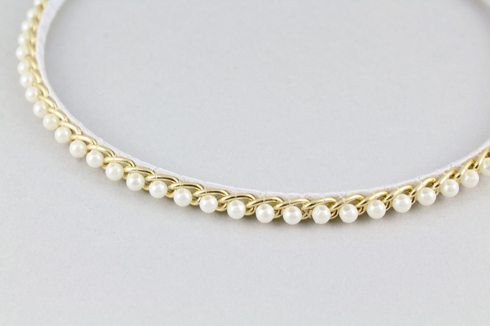 White faux pearl headband gold chain link thin skinny hair band accessory