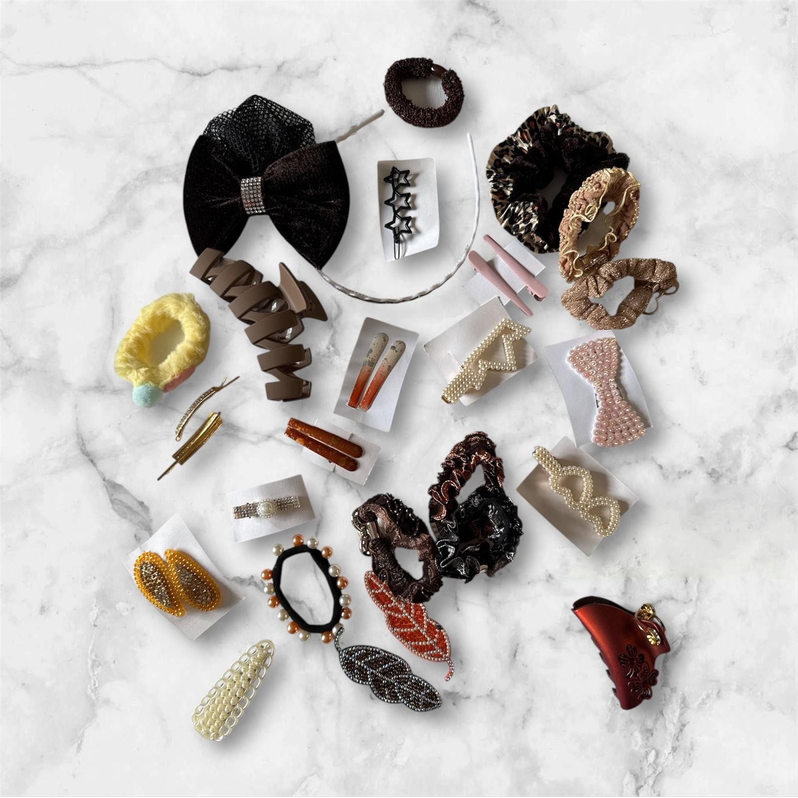20 PCS Mixed Hair Accessories Lot Hair Clips Scrunchies Claw Clips Barrettes