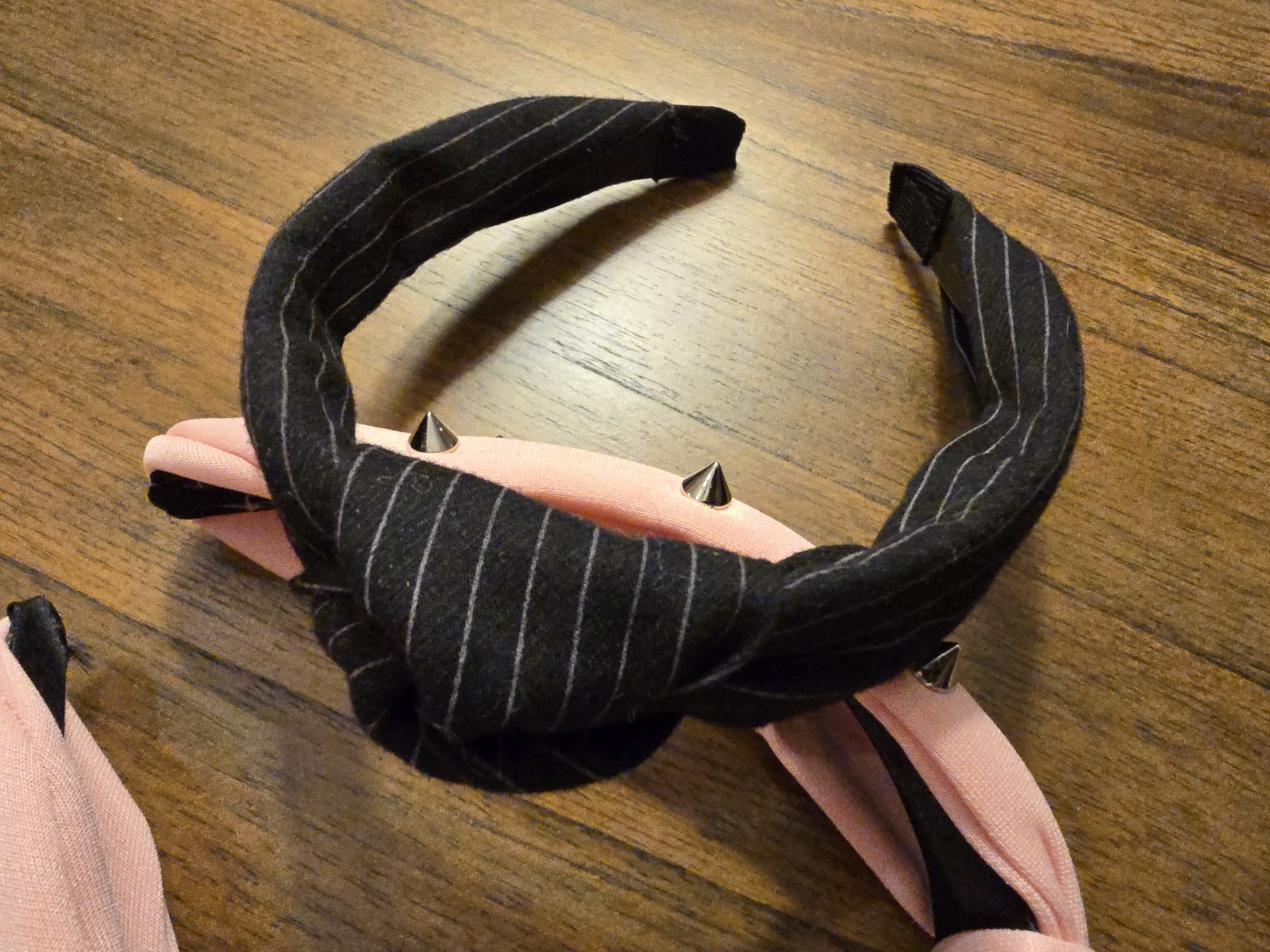 Women’s Headband Lot Pink Studded Knotted Headband Black Pinstripe Headband Y2K