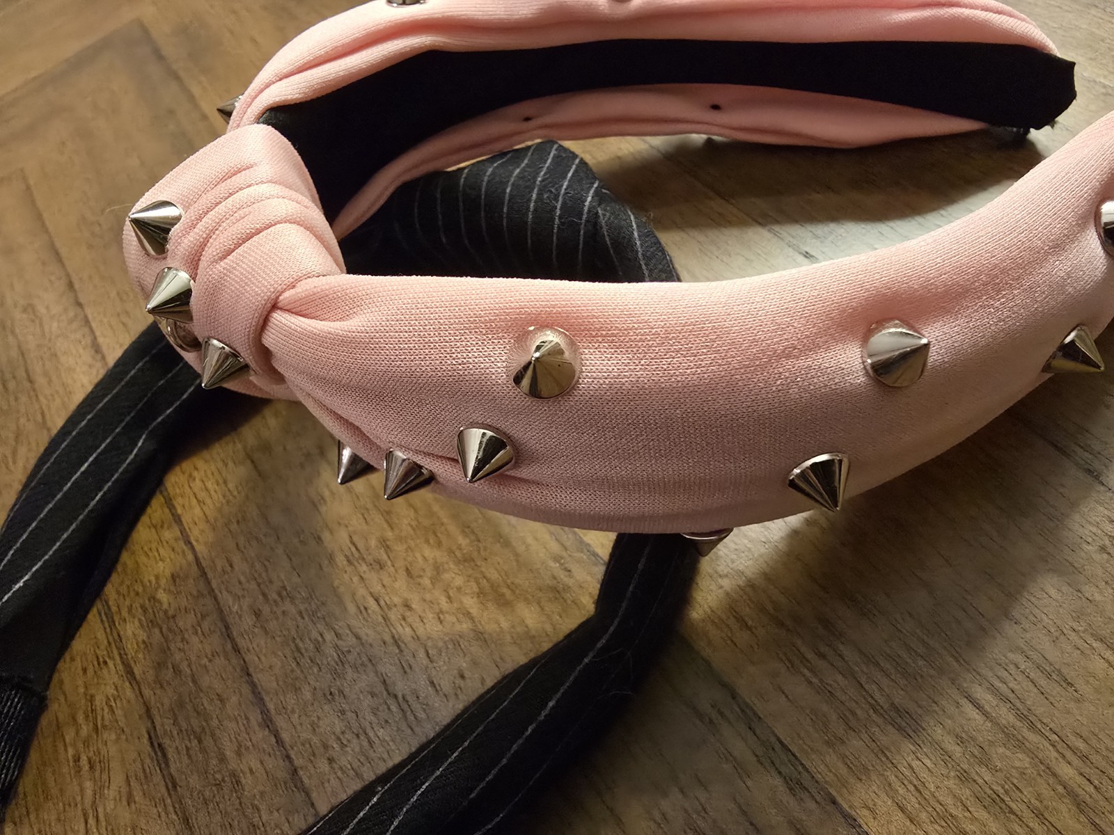 Women’s Headband Lot Pink Studded Knotted Headband Black Pinstripe Headband Y2K