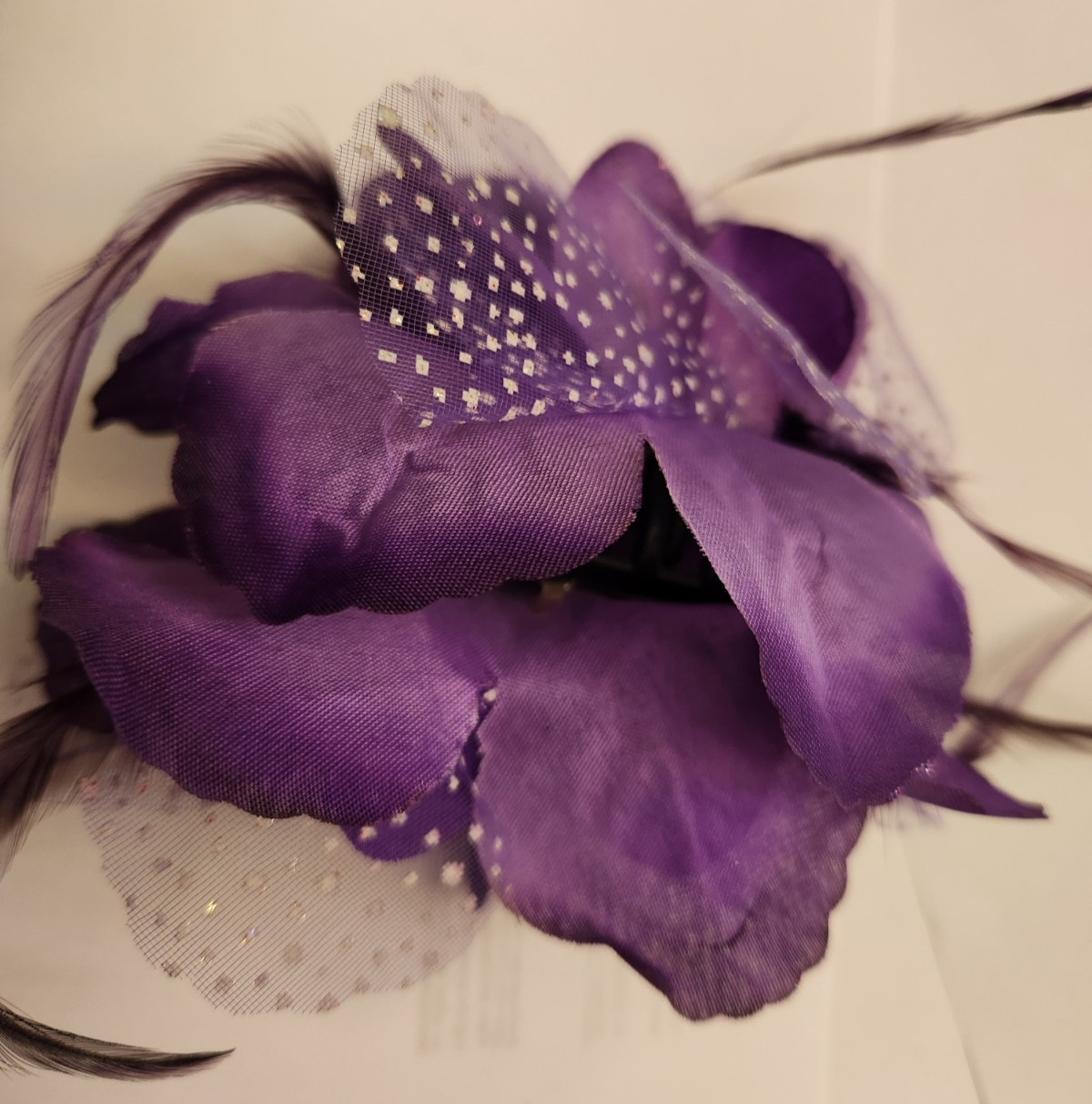 Beautiful Purple and White feather hair clip Approx 5″ X 6″–“”LOOK””