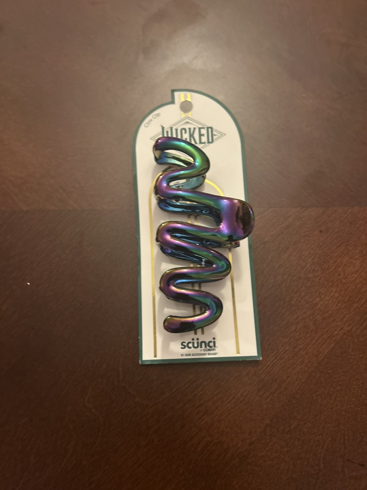 Scünci x Wicked Elphaba Green Wavy Claw Hair Clip NWT Sold Out Limited Edition