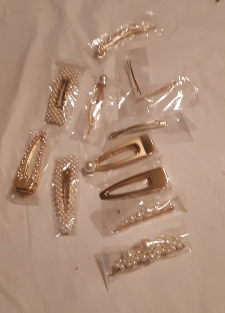 Lot Of 11 Pearl And Gold Tone Hair Barretts/ Clips