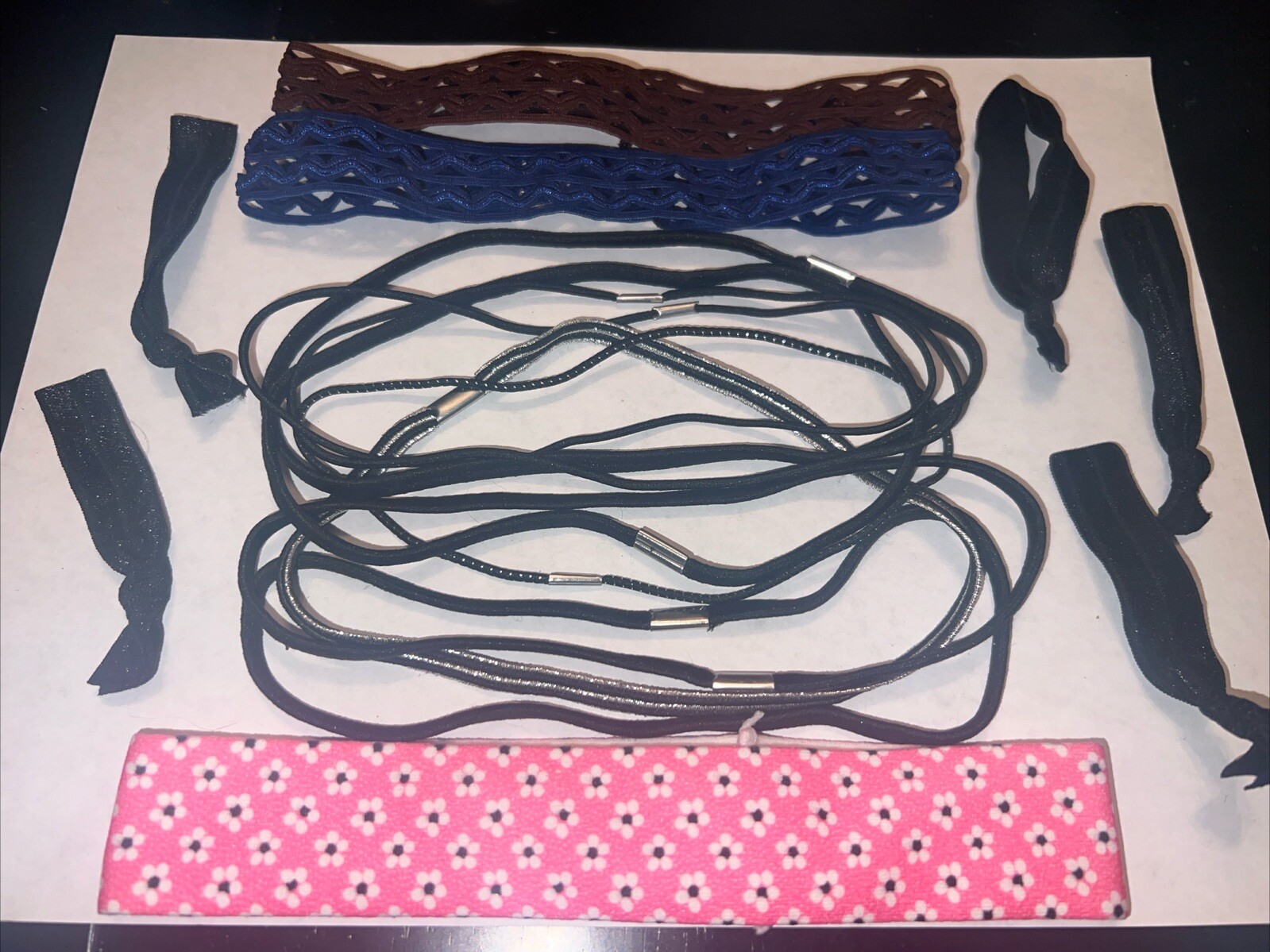 Lot Of Headbands & Hair Ties, 16 Pieces, Various Colors