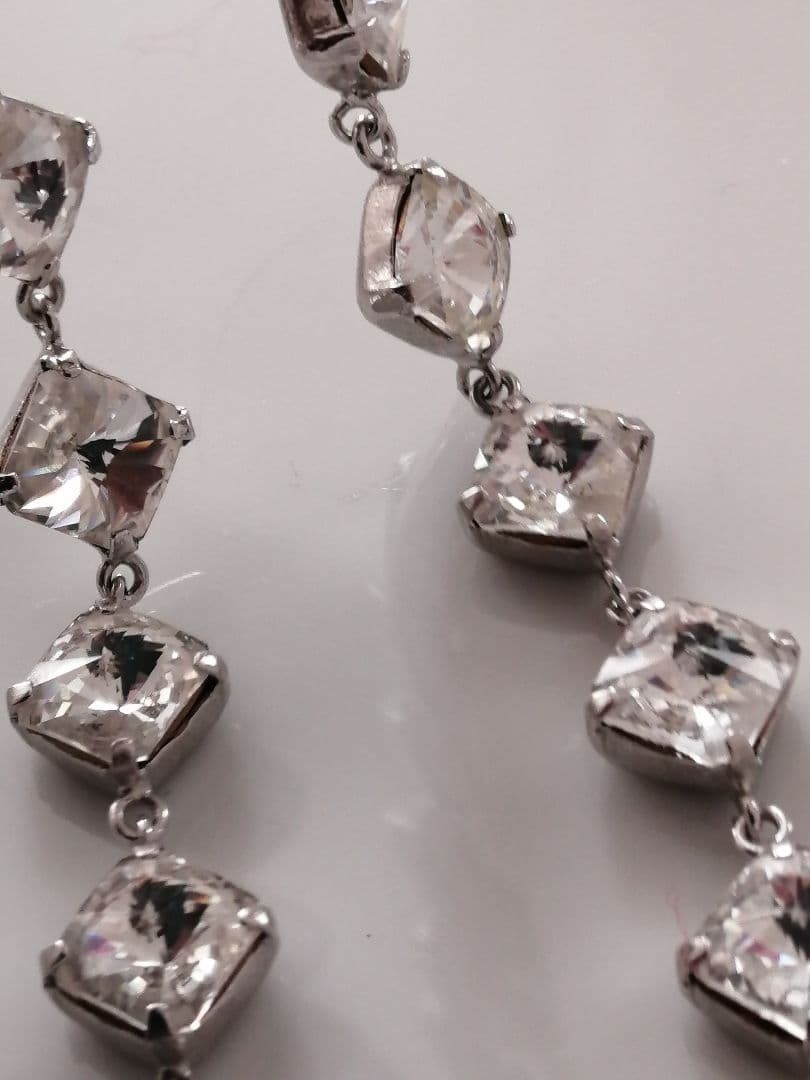 THIERRY MUGLER Silver Vintage Necklace Crystal Diamond Cut Design Pre-Owned