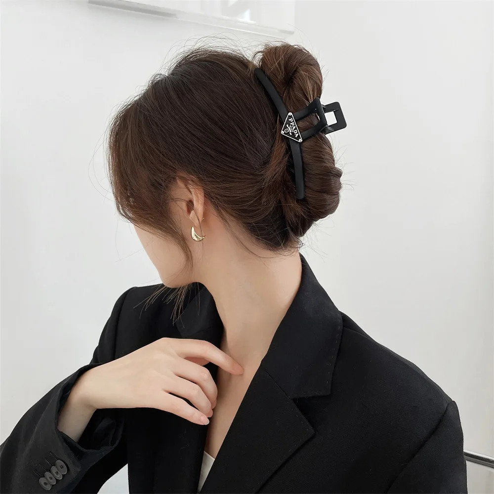 Acrylic Metal Hair Claw Clip Shark Clip Bangs Holder Hair Accessory