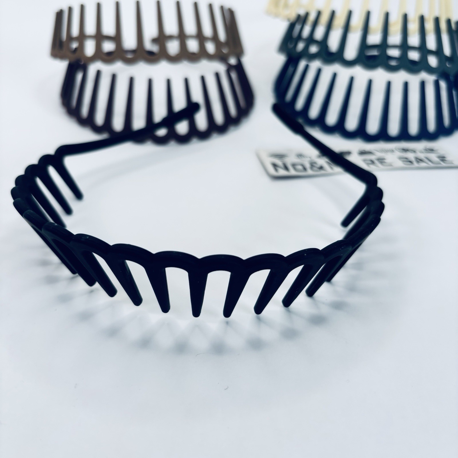 Black Brown Geometric Zigzag Headband – Plastic Hair Accessory for Women