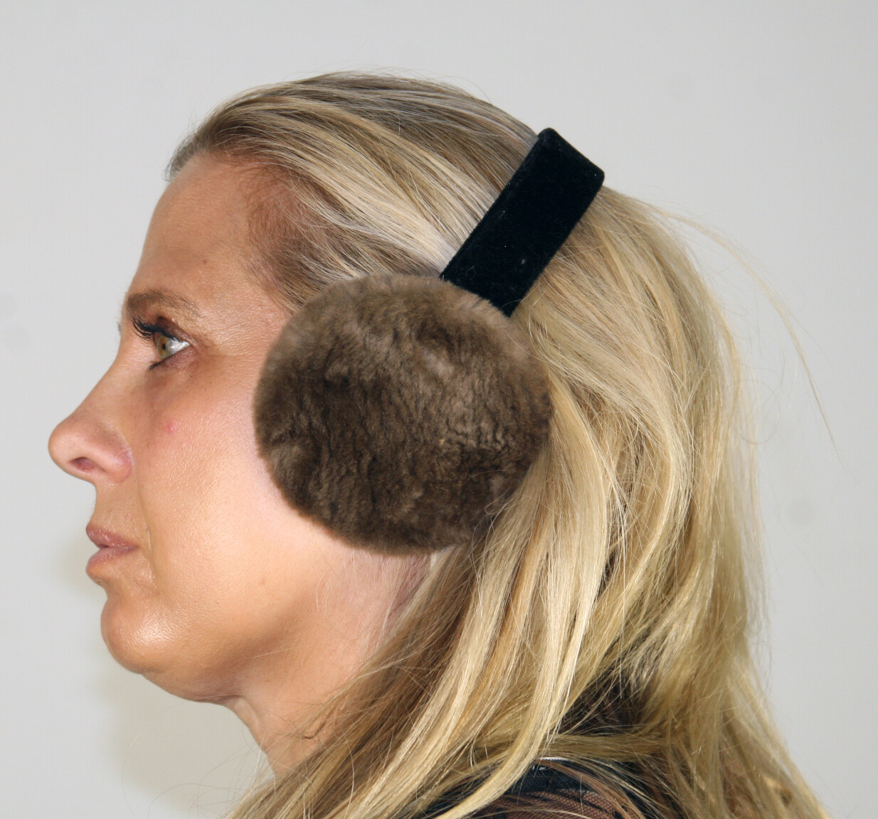 New Brown Sheared Beaver Fur Ear Muffs Efurs4less