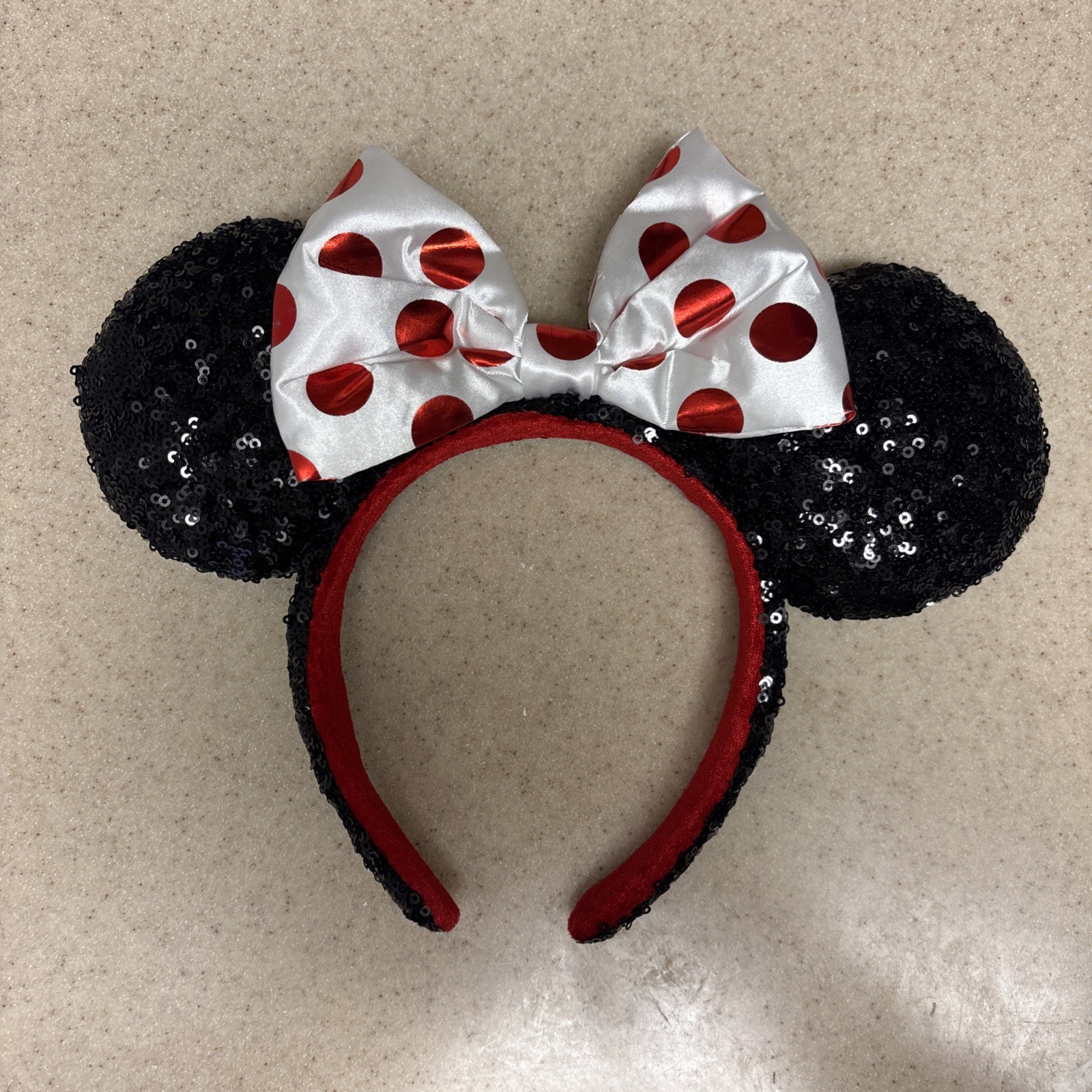 NWOT Classic Disney Parks Black Sequin Red Polkadot White Satin Ear Headband