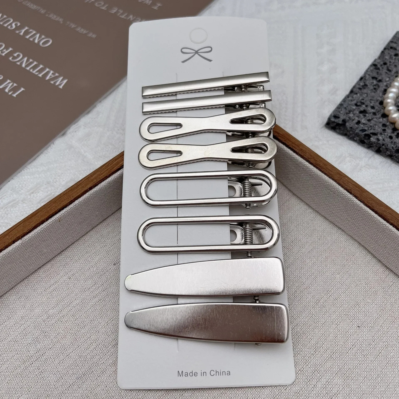 Silver Metal Duckbill Hair Clips Y2K Bangs Side Hair Barrettes for Women Girls
