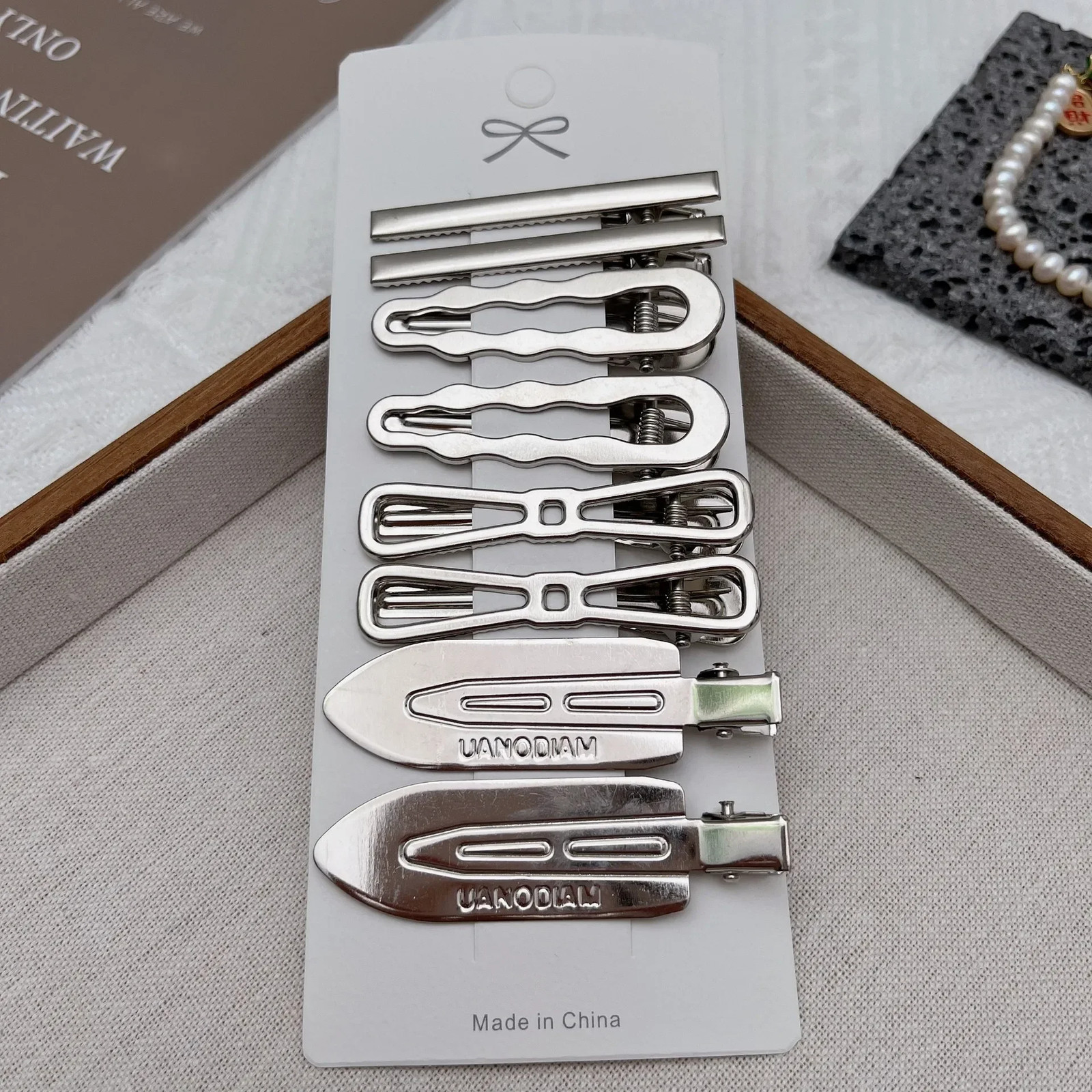 Silver Metal Duckbill Hair Clips Y2K Bangs Side Hair Barrettes for Women Girls