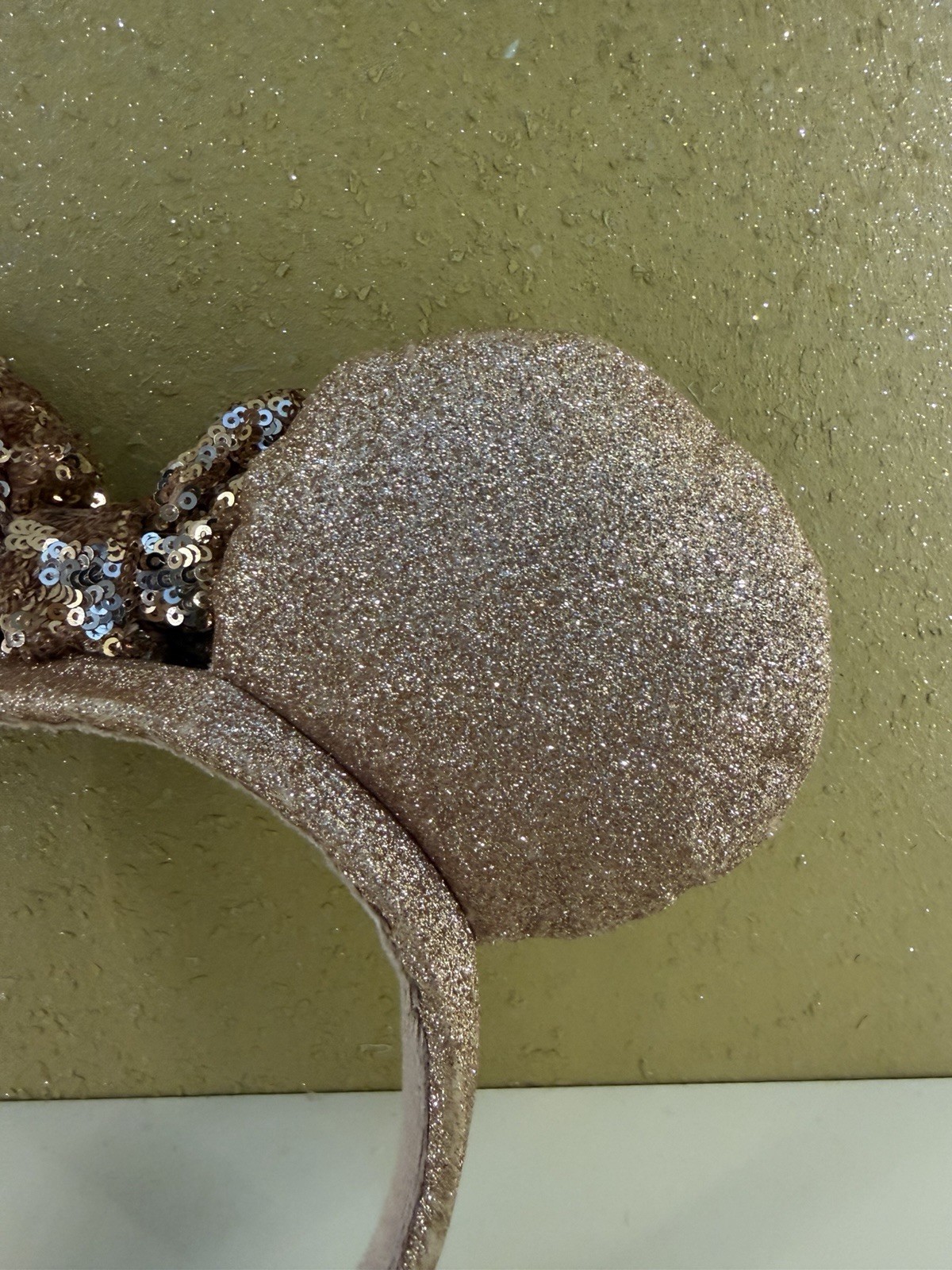 Official Disney Parks Minnie Mouse Ears Headband Rose Gold Sequin Bow Glitter