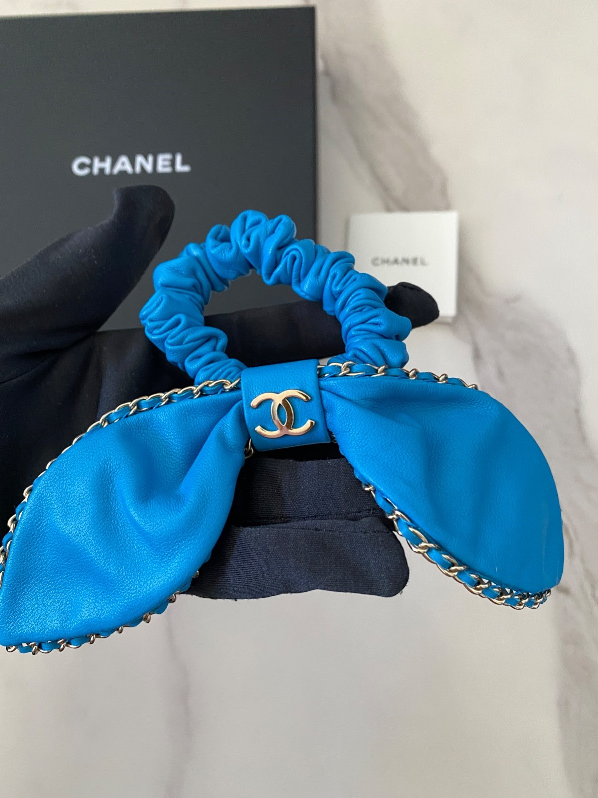 New Chanel 22S Headwear Hair Band Hair Accessory Scrunchies Hair Tie Leather