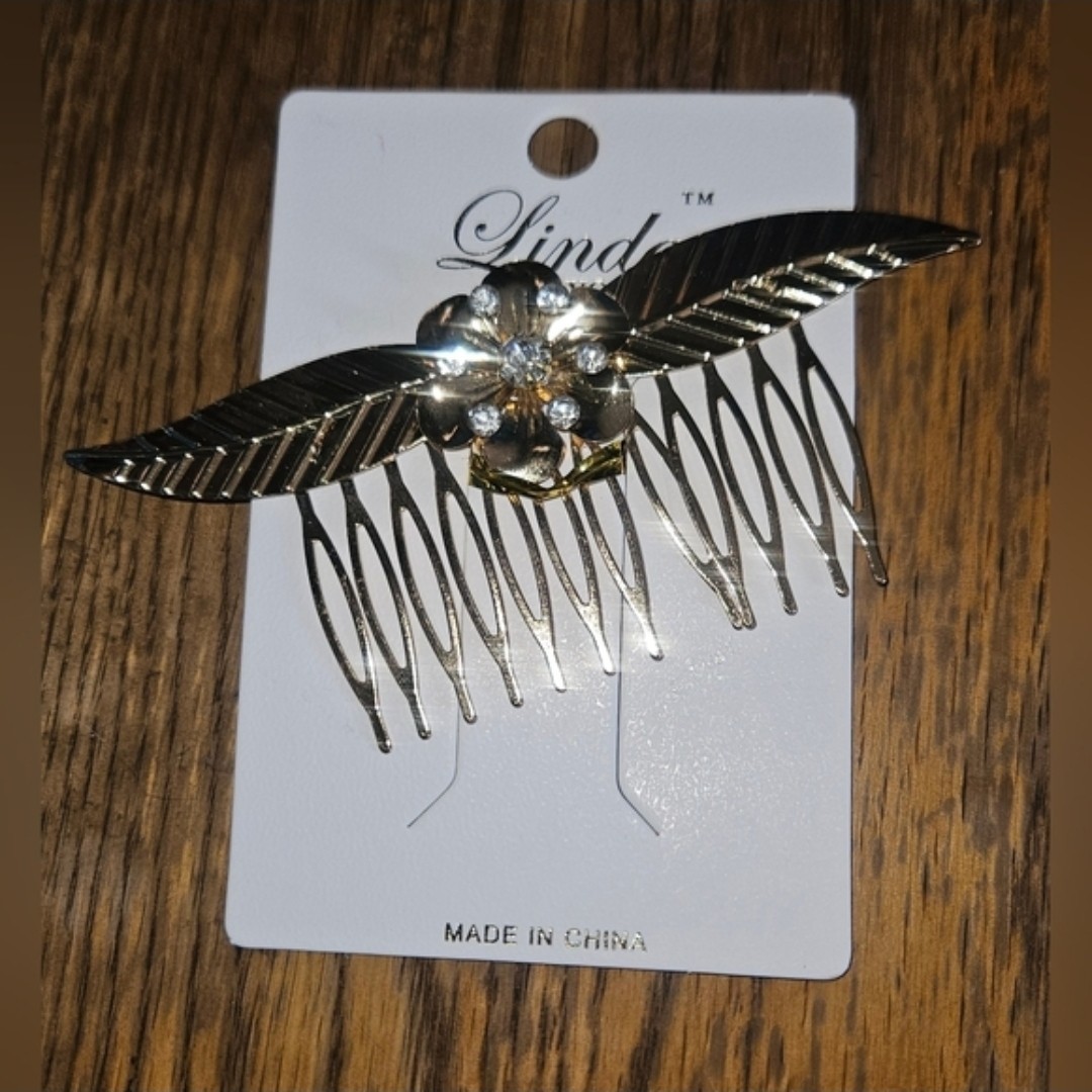 Elegant Gold Hair Comb with Rhinestone & Floral Design BNIB