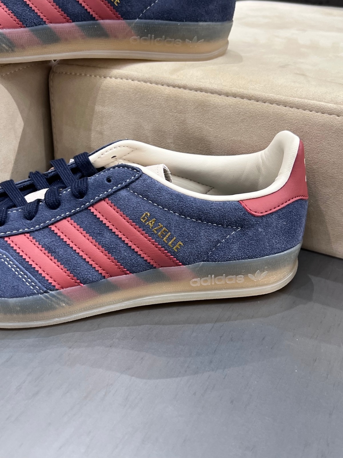 adidas Gazelle Indoor Legend Ink Preloved Ruby JH5404