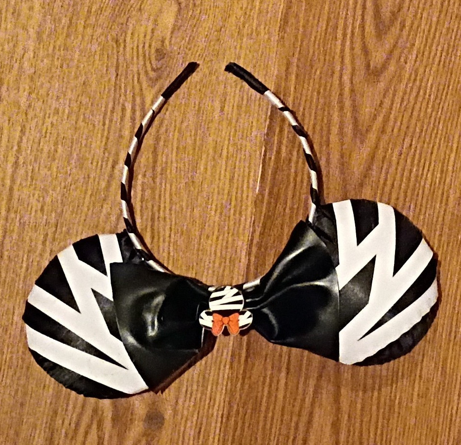 Minnie Mouse Zebra Animal Print Bow Headband Lightweight Fabric Black White