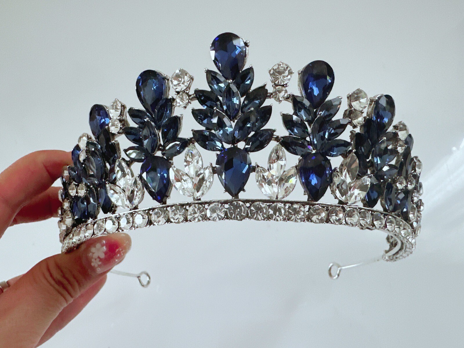 Women Navy Blue Bling crystal Gorgeous Party Royal Retro Queen Prom Crown Tiara