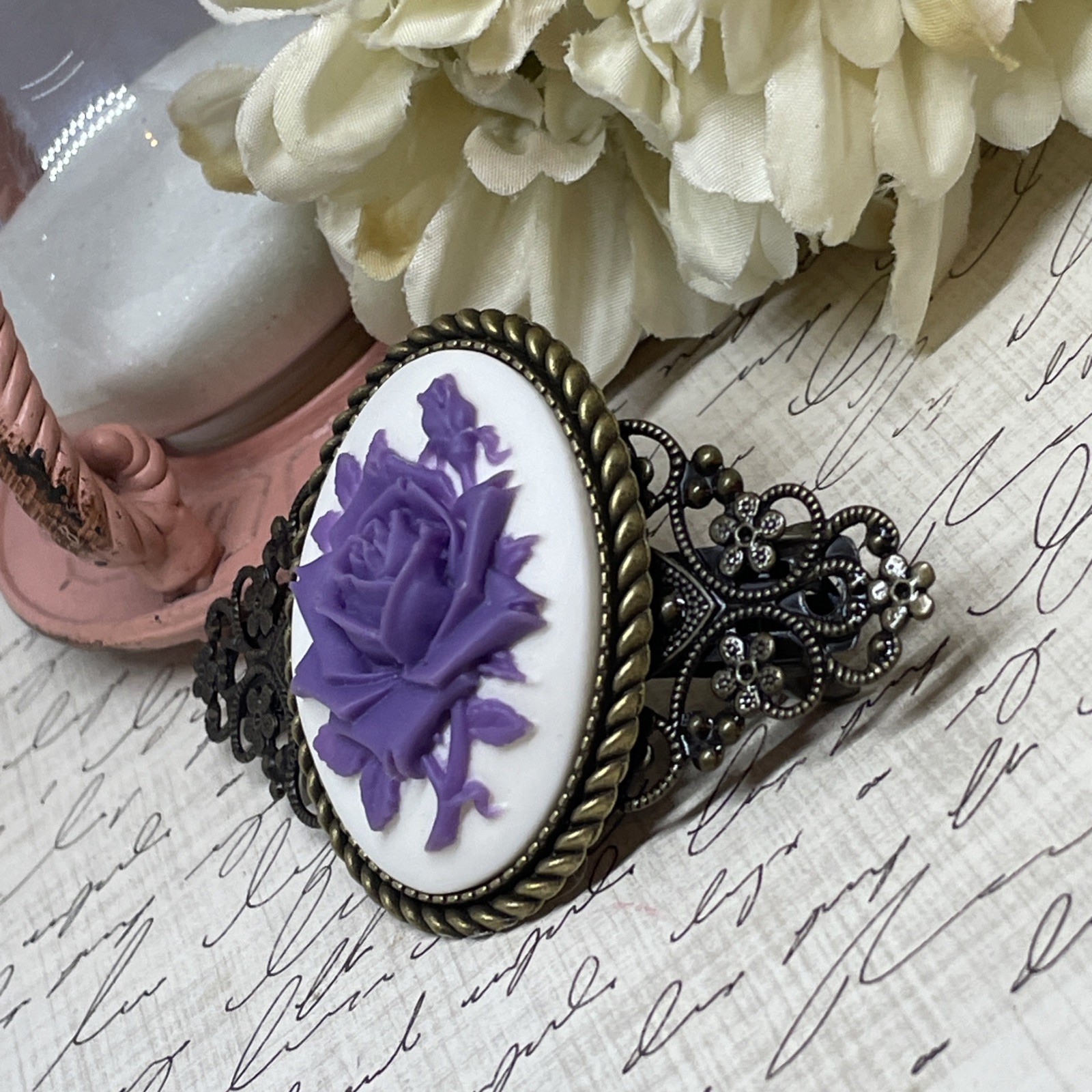 Purple White Rose Cameo Flower Anniversary Wedding Pin Hair Clip Jewelry Comb