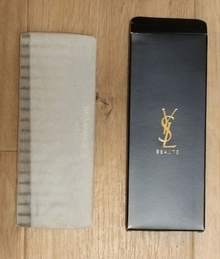 Yves Saint Laurent Comb Black New from Japan Free Shipping