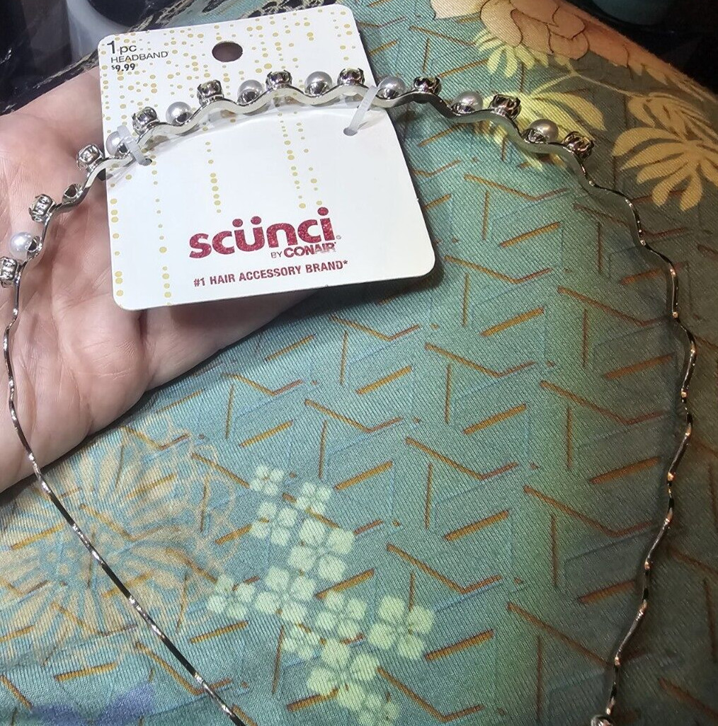 Scunci By Conair Pearl And Diamond Head Band Accessory READ