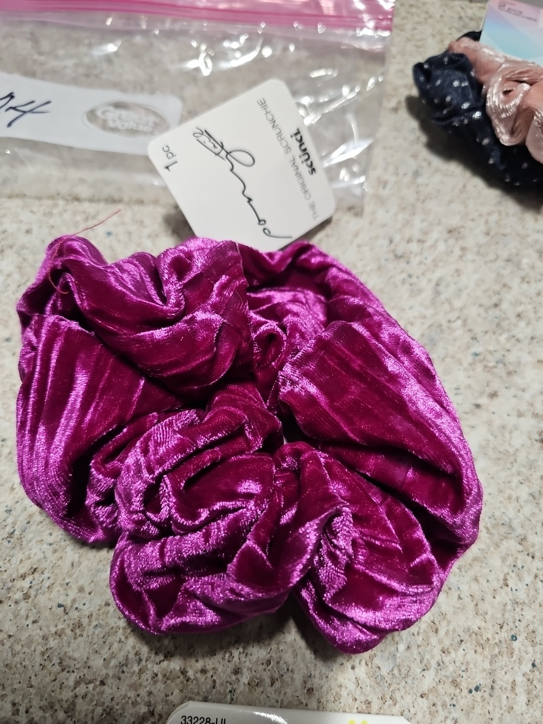 Scunci Lot Of 12 Assorted Hair Accessories