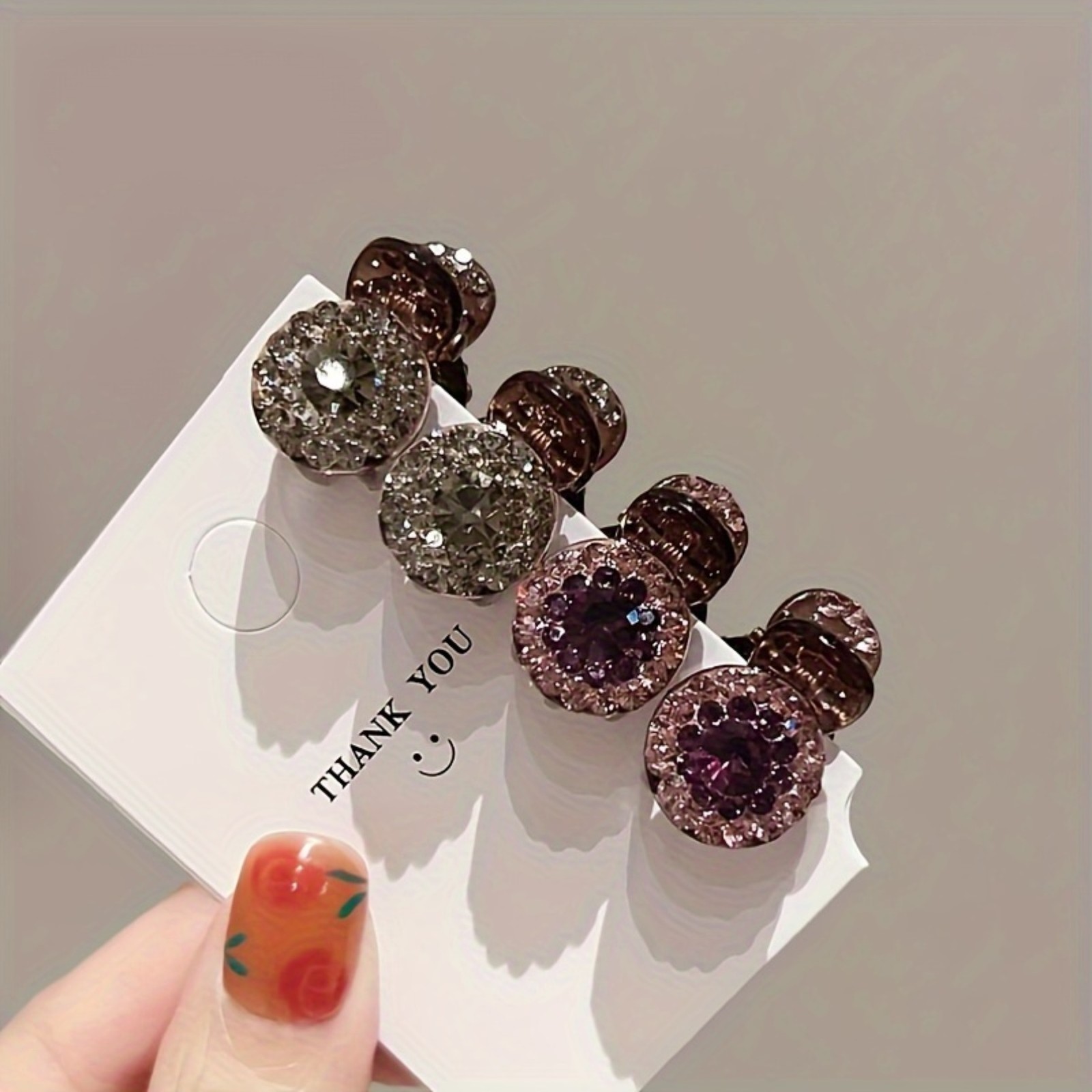4 Pieces Shiny Rhinestone Mini Hair Clips Random Color Sweet Princess Style