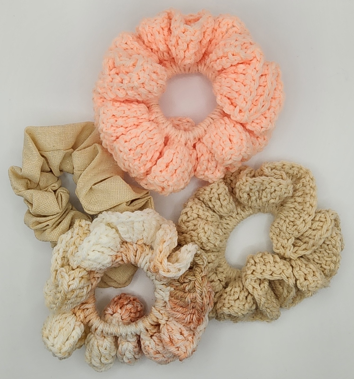 Handmade Scrunchie Set Lot of 4 Crochet Fabric Hair Ties Peach Tan Beige Neutral