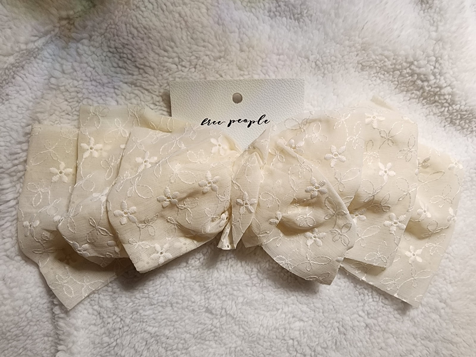 NWT Free People The Dreamers Lace embroidered Floral Bow Hair Tie White Wedding